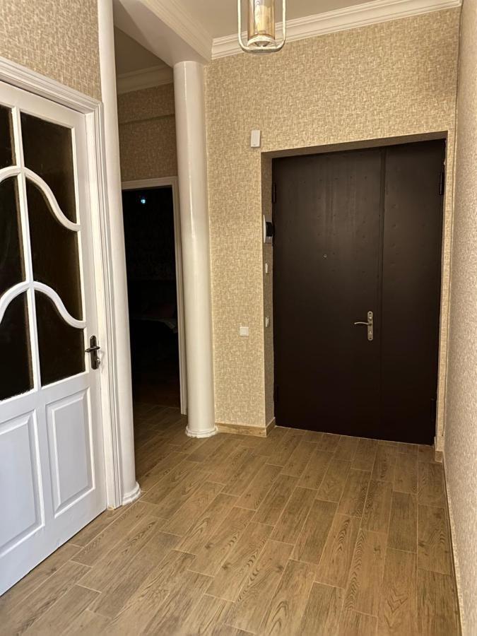 4 Bedroom Suite Apartment Ln Tbilisi City Exterior foto