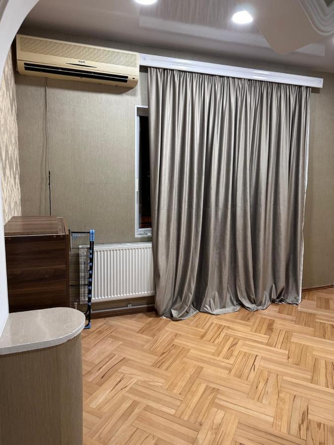 4 Bedroom Suite Apartment Ln Tbilisi City Exterior foto